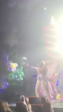 Nearly-nude Miley Cyrus Performs Raunchy Version of My Neck, My Back