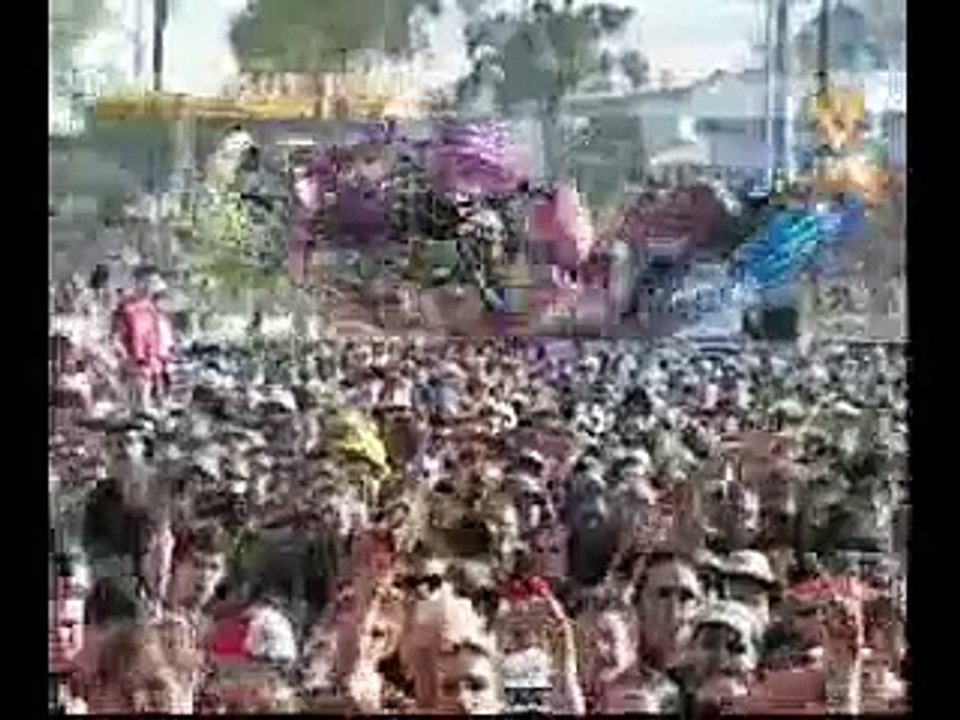 System of a down - The legend of Zelda (Live at Big Day Out)