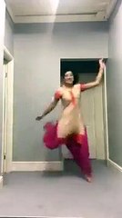 Punjabi Girl Gidda/Dance