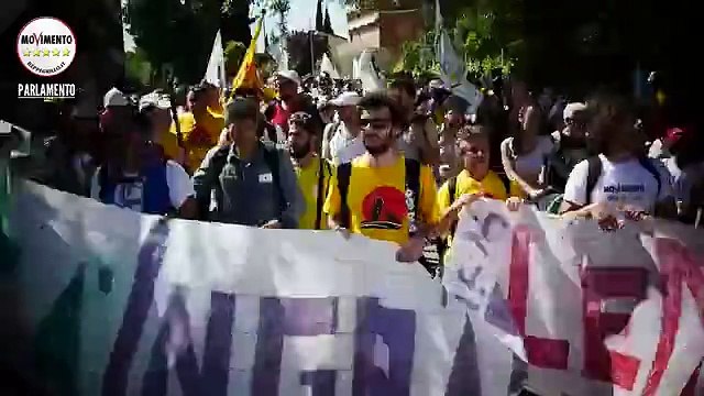#Marcia5stelle, tutti insieme per il reddito di cittadinanza - MoVimento 5 Stelle