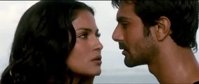 LEAKED - Veena Malik And Ashmit Patel's Hot Kissing Scene - Movie: Real Life of Super Model