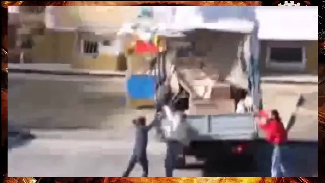 сильный ветер strong wind