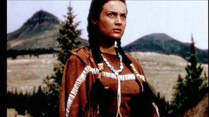 TRIBUTE TO MARIA ELENA MARQUÉS