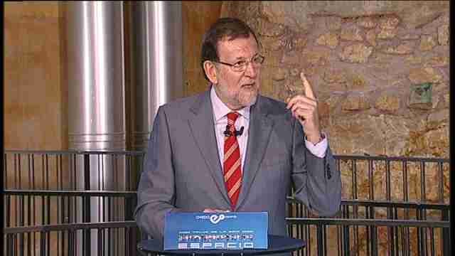 Rajoy: la crisis se ha superado gracias al esfuerzo de las familias