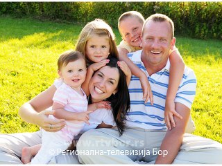 Svetski dan porodice u znaku rodne ravnopravnosti i zaštite prava dece, 15. maj 2015. (RTV Bor)