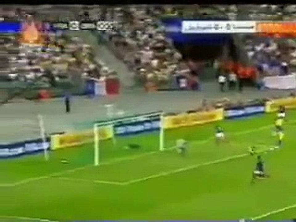 Thierry Henry vs Roberto Carlos The Super Speed