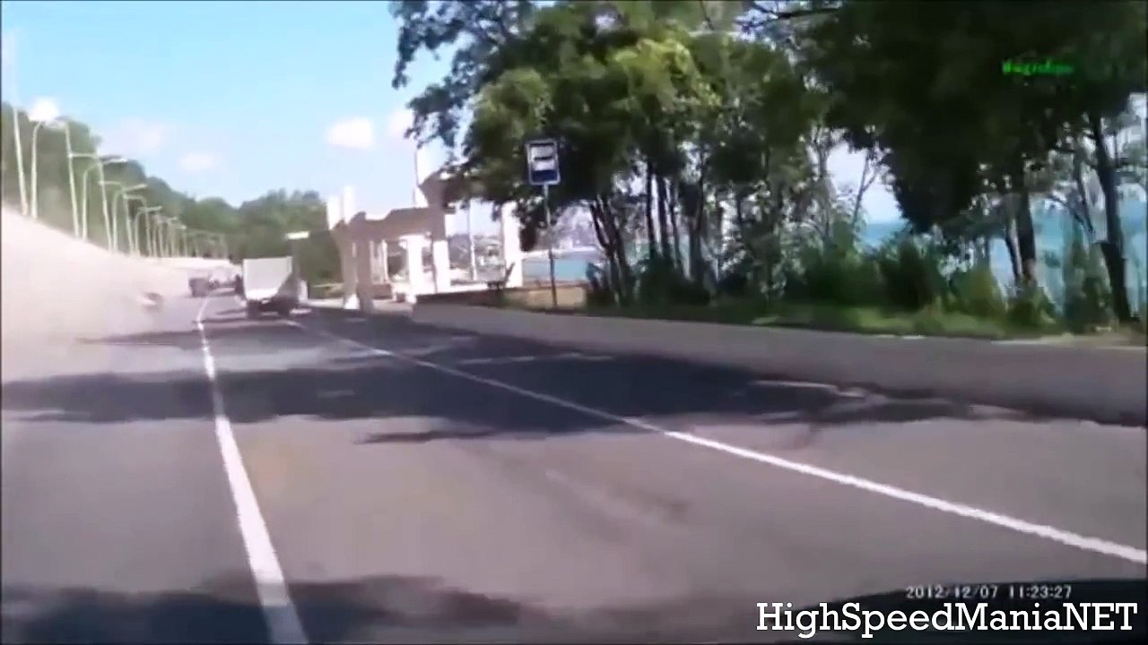 RUSSIAN CAR CRASH COMPILATION #1 - [2014]