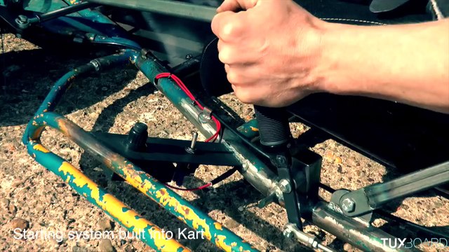 Il fabrique un kart qui roule à 100 km/h