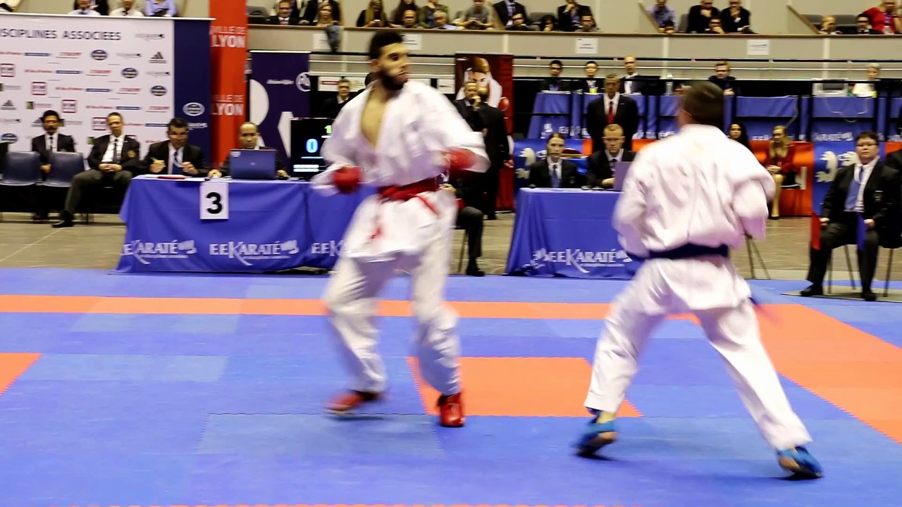 Finale -75kg : A.Boujaaba / L.Da Costa - Championnats de France Karaté 2015
