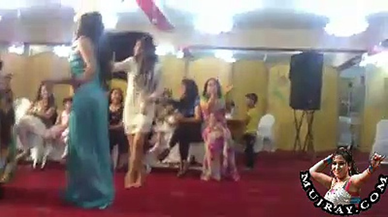 Pakistani new Shemale madam jani Mast H0t Dance on Pashto 