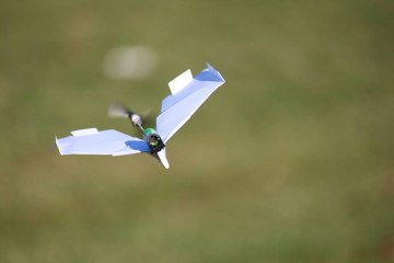 Elektrikli Kağıt Uçak