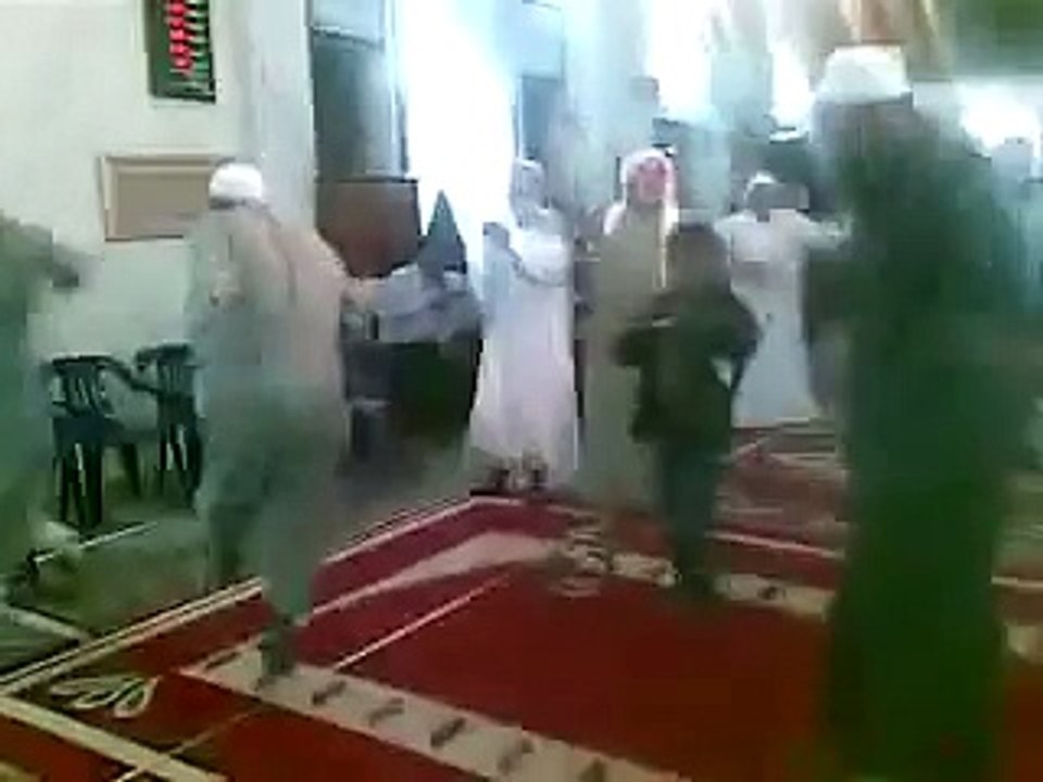 الدولة الاسلامية في العراق والشام ولاية الانبار احتفالات اهل السنة والجماعة في جامع ابو حنيفة النعمان في الاعظمية بغداد