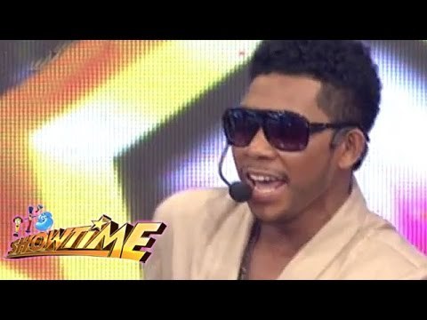 It's Showtime Kalokalike Face 2 Level Up: Usher