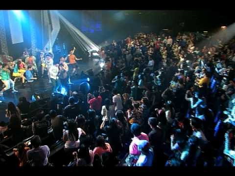 BANANA SPLIT EXTRA SCOOP 03.23.13