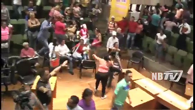 Concejales de Barquisimeto protagonizan pelea en el Concejo Municipal