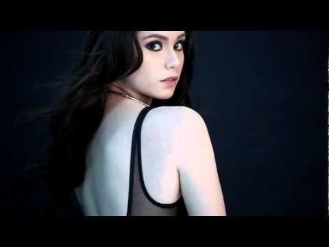 Star Studio Sexiext Celebs April 2011