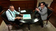 Larry King, Josh Gad Celebrate 500th Episode of Larry King Now