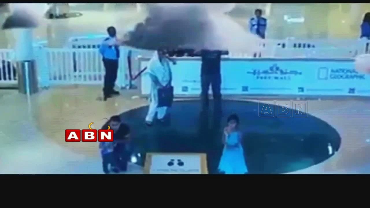 7D Hologram Technology Amazing Show in Dubai  (17 - 05 - 2015)