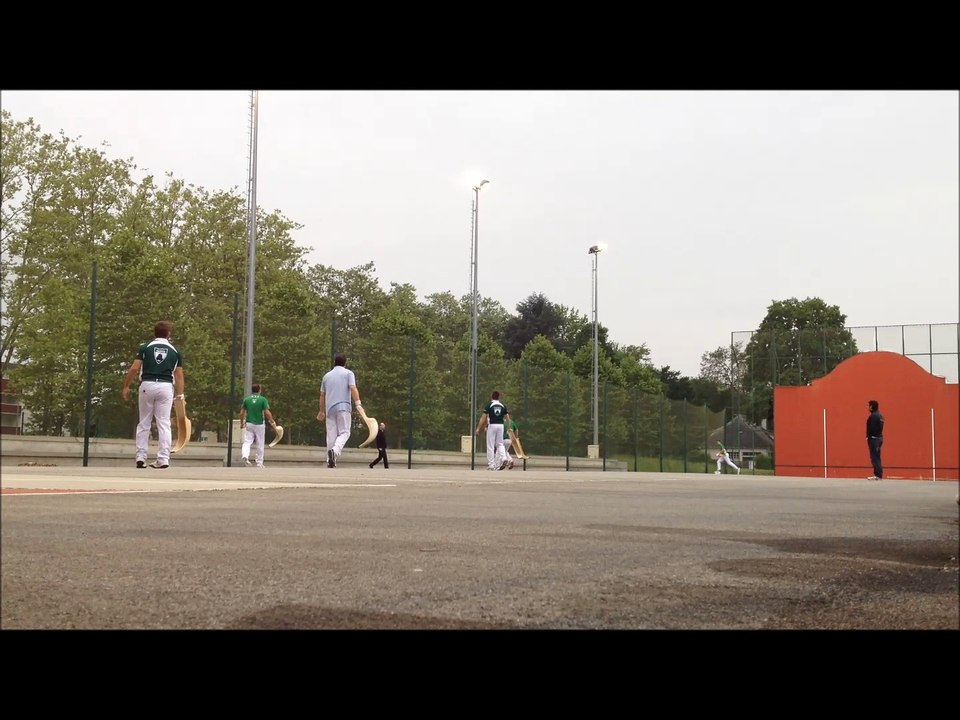 Pau 1 (J.Olharan-L.Alliez-S.Itoïz) contre Pau 2 (C.Pierrou-A.Alliez-J.Portet)