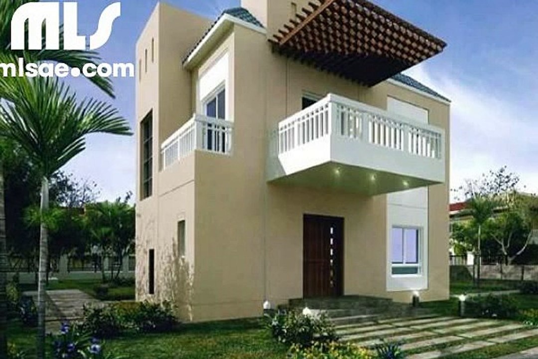 Spacious 4 BR   Maids Living Legends in Dubai Land - mlsae.com