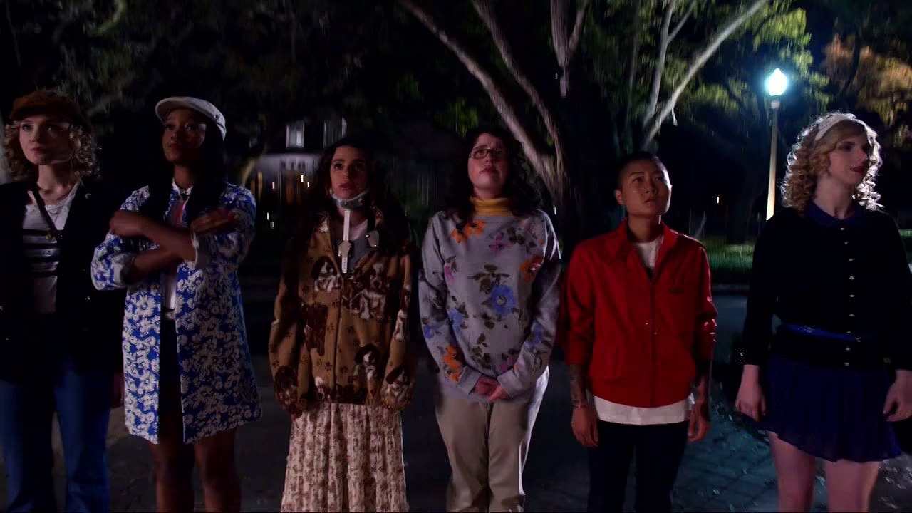 Scream Queens (FOX) “Pretty Evil” Promo (HD)