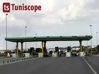 القصة الكاملة لعملية الاعتداء على عون استخلاص بالطريق السريعة ببنزرت من طرف امنيين