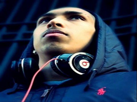 Aaron London ft Ed Sheeran - Sleeping Pills (Lyrics Download mp3) HQ