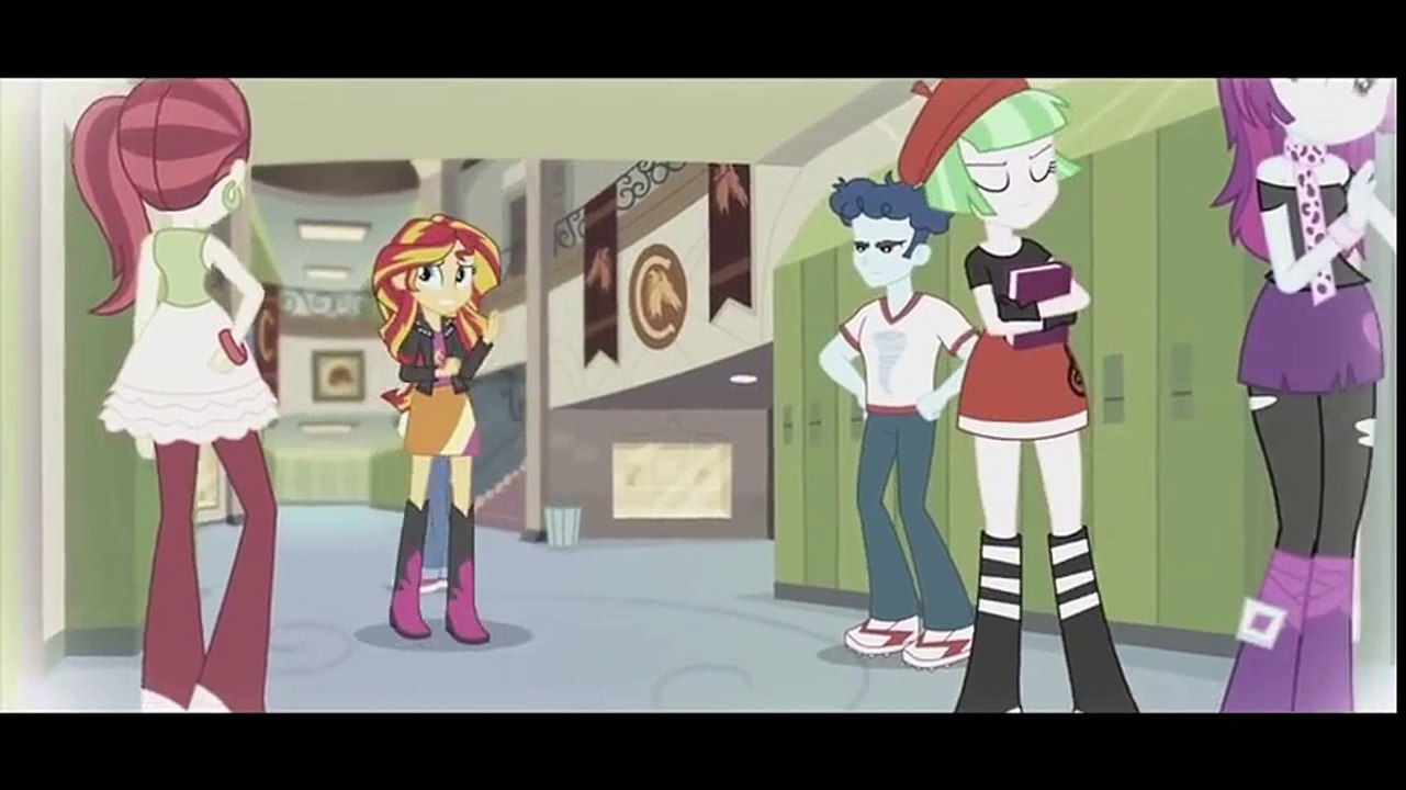 [3 Encore Shorts] My Friendship is a Runway
