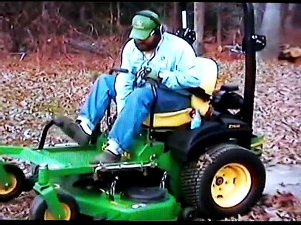 John Deere 717 A Mini Z Trac At Work