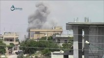 قصف جوي لقوات النظام يستهدف سراقب وإدلب