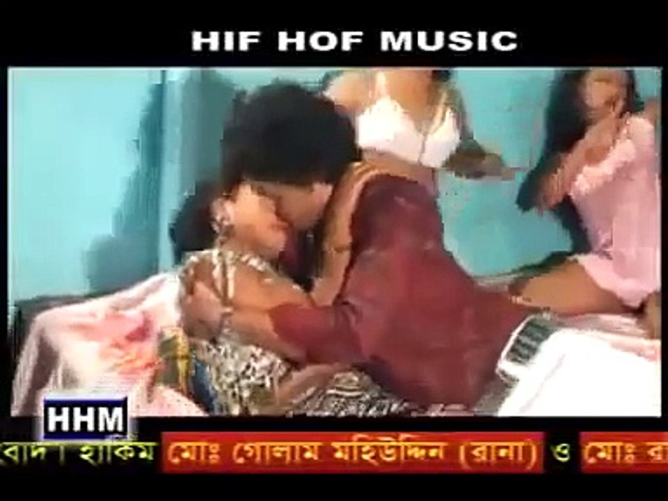 [18 ] Very Hot Mujra Dance By Bangladesi Song
