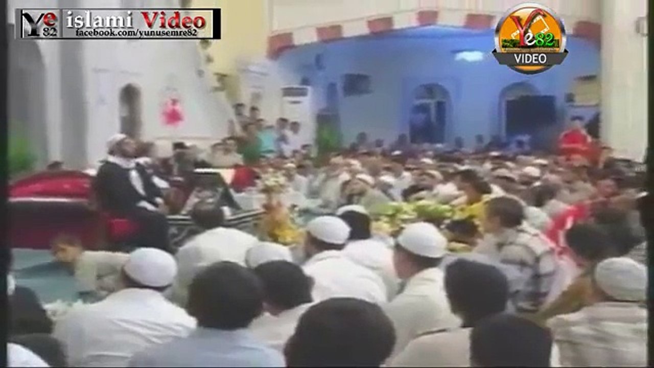 Yok böyle bir ses SÜPER  kuran-i kerim okuyor