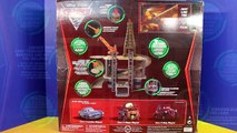 Disney Pixar Cars 2 Oil Rig Keycharger Playset with Lightning McQueen Lemon Finn Mcmissile