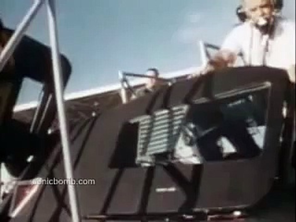 Lockheed SR-71 Blackbird - The World's Fastest Jet