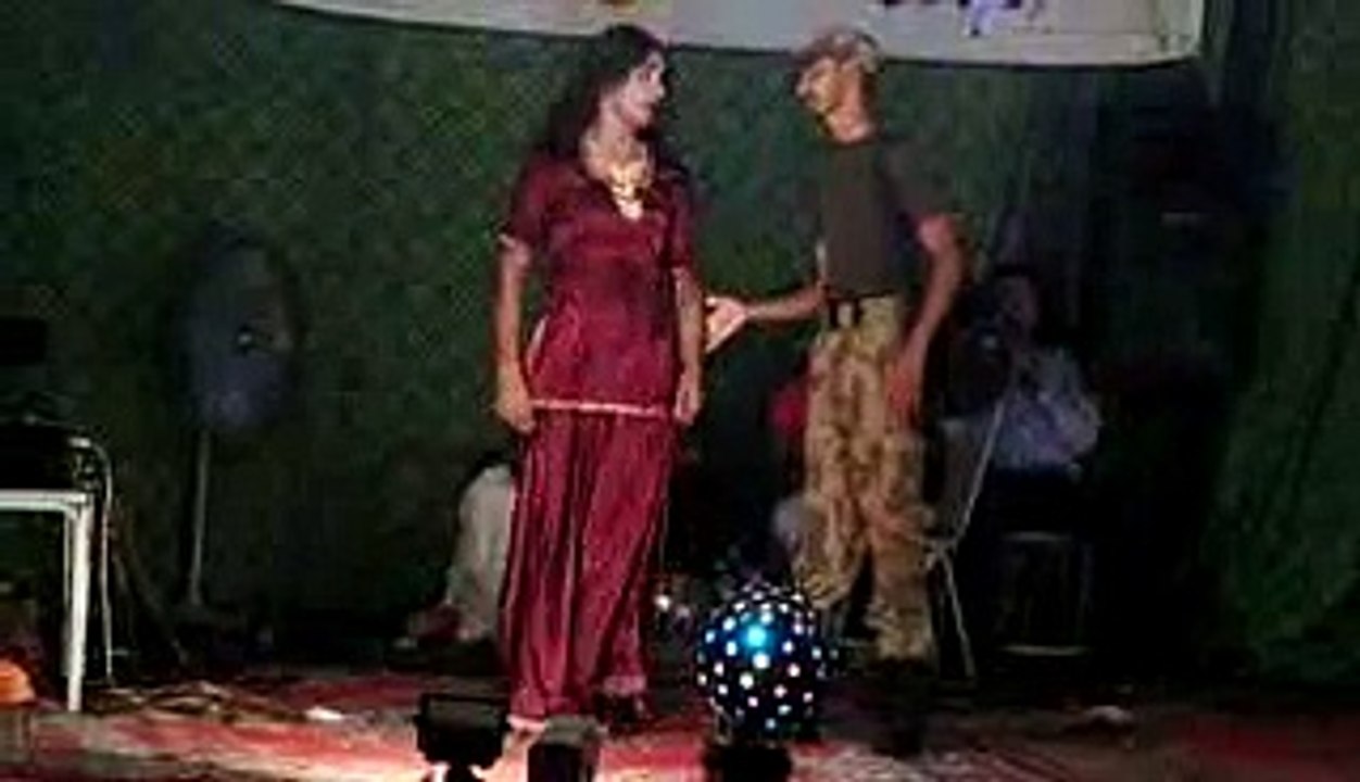 latest punjabi hot dance