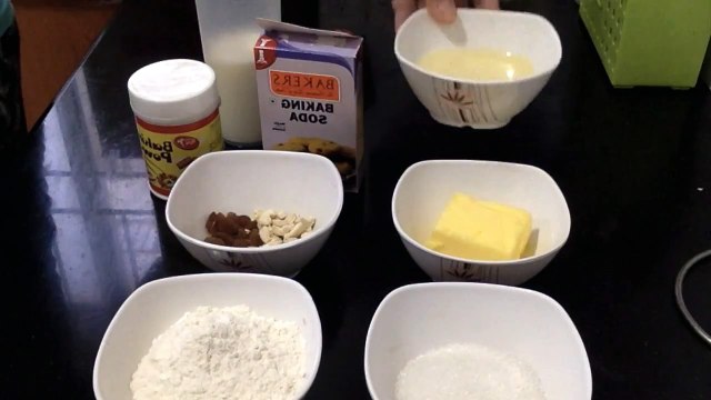 Eggless cake in a pressure cooker - How to bake a cake in a pressure cooker