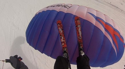 Speed riding at the Col de Balme (Chamonix) with 45km / h south wind