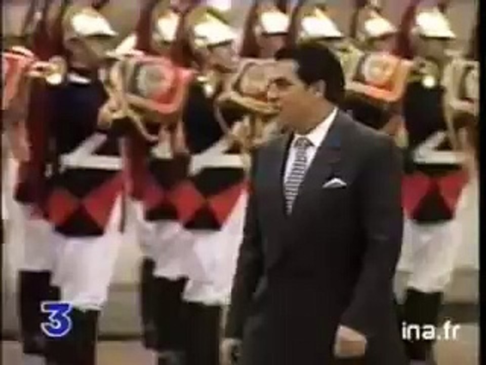 Video Rare : ZINE EL ABIDINE BEN ALI PARLE EN FRANÇAIS !