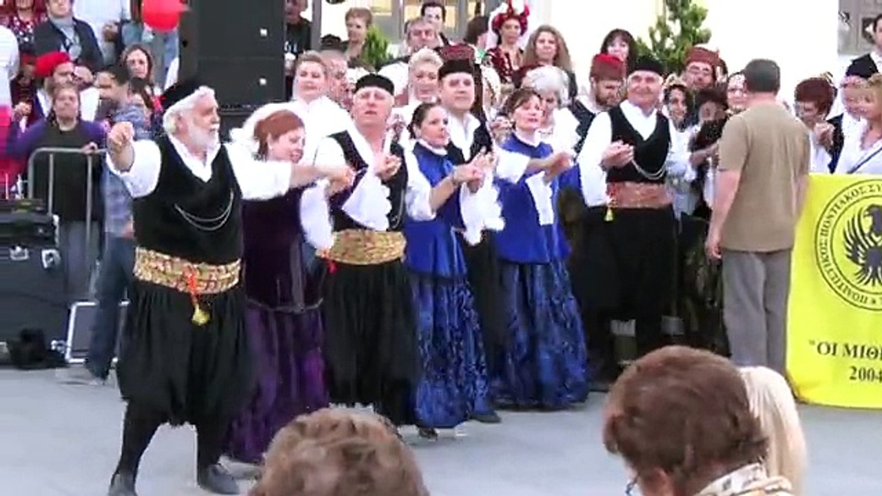 ΣΥΡΤΟΜΠΑΛΟΣ  ΚΥΡΑΜ ΚΙ ΑΡΧΟΝΤΟΠΟΥΛΑΜ