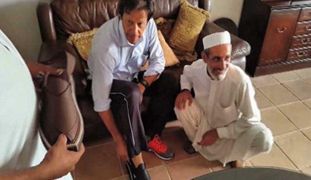 Imran Khan Ki Peshawari Chapal Rs 5500 Reham Khan