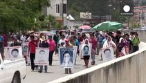 تظاهرات در اعتراض به عدم کشف حقیقت دانشجویان ناپدید شده در مکزیک