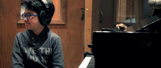 下载视频: Pianiste Jazz de 11 ans : Joey Alexander est un surdoué!!!!