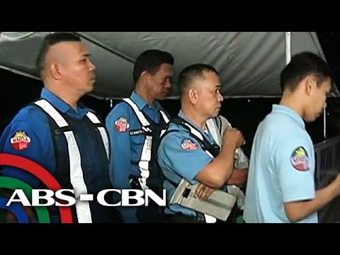 4 MMDA enforcer inireklamo ng pangongotong