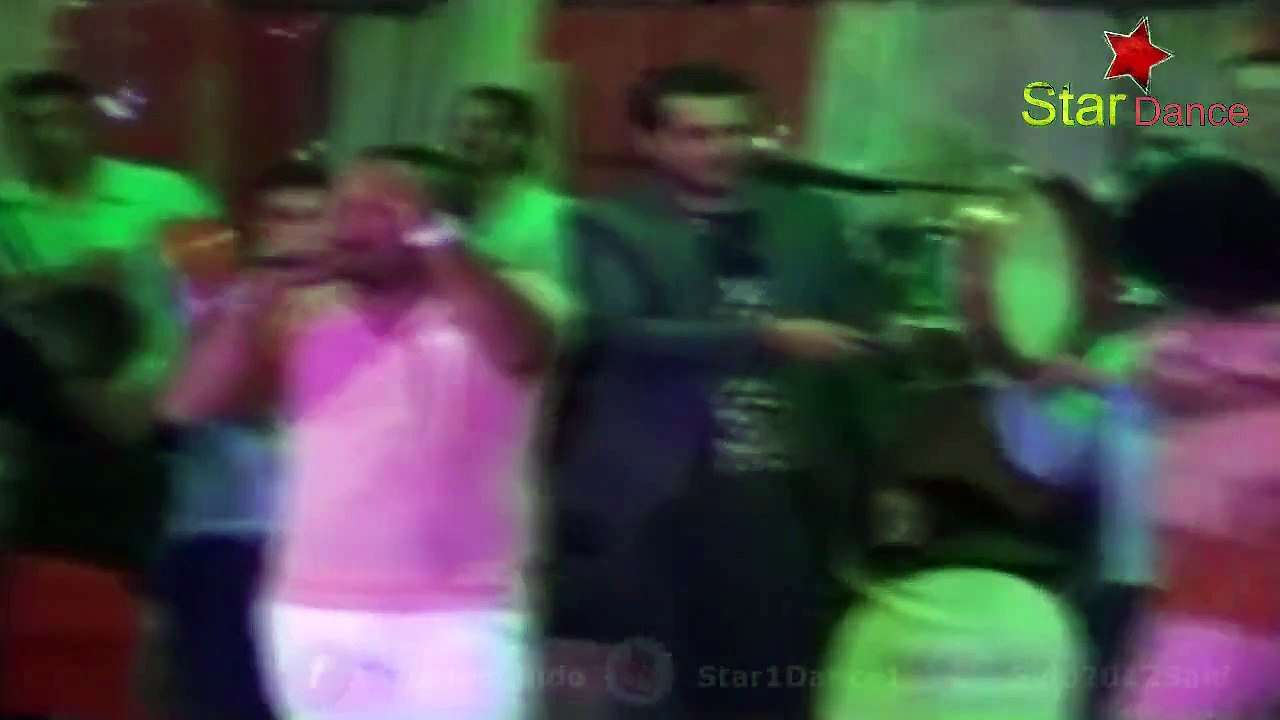 اتفرج على افجر واحلى راقصتين فى فرح شعبى Star Dance