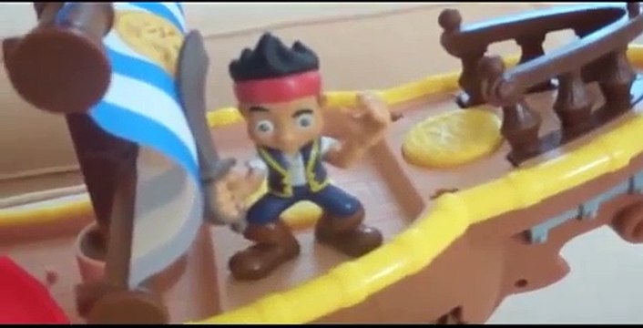 Disney Junior Jake and The Never Land Pirates Jake's Musical Ship Bucky with Jake & Captain Hook