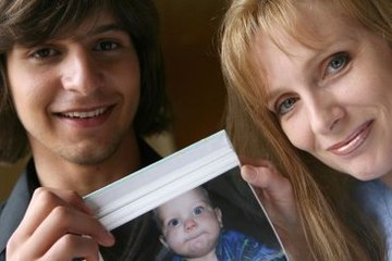 Oğlunun 14 Yaşındaki Arkadaşından İki Çocuk Sahibi Oldu