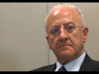 Campania - De Luca: "Con me la camorra sarà fuori dalle istituzioni" (15.05.15)