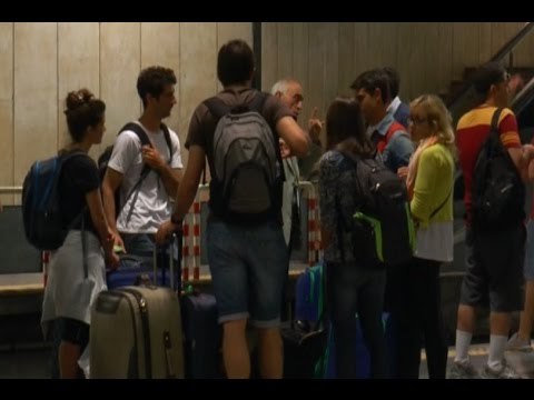 Napoli - Sciopero trasporti, bassa adesione in città -2- (15.05.15)