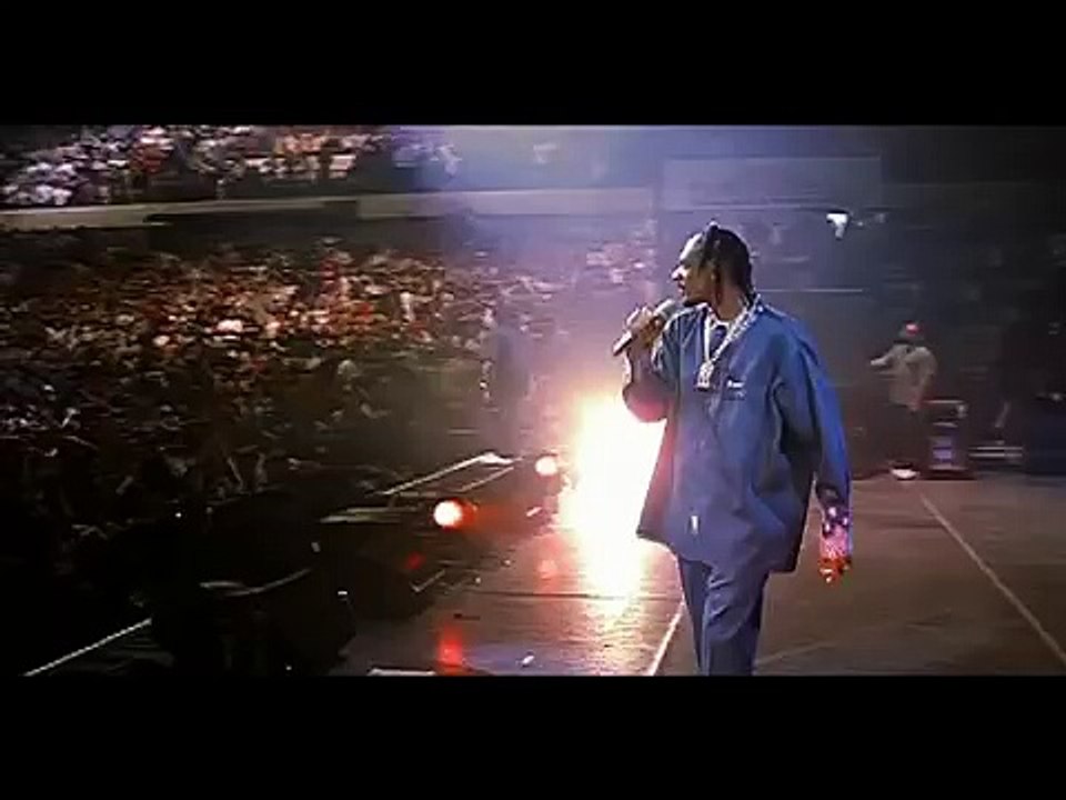 Snoop Doggy Dogg - Whats My Name (From "The Up In Smoke Tour" DVD)