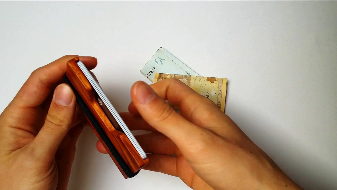LAKEFOREST Portemonnaie aus Holz | kleiner praktischer Designer Geldbeutel für Männer und Frauen | flache, dünne Geldbörse für Freizeit und Business